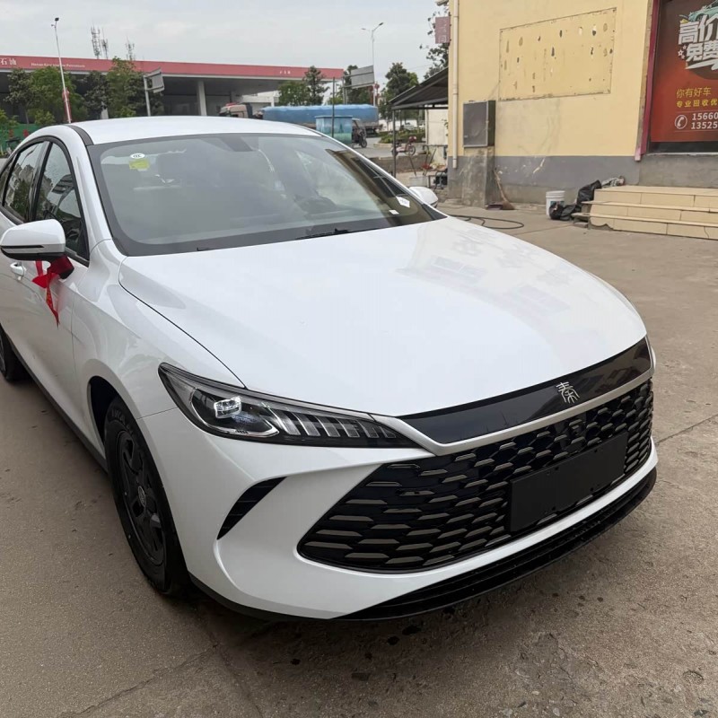 Qin PLUS 2025 DM-i Intelligent Driving Edition 55KM Leading Edition Qin PLUS 2025 DM-i Intelligent Driving Edition 55KM Leading Edition