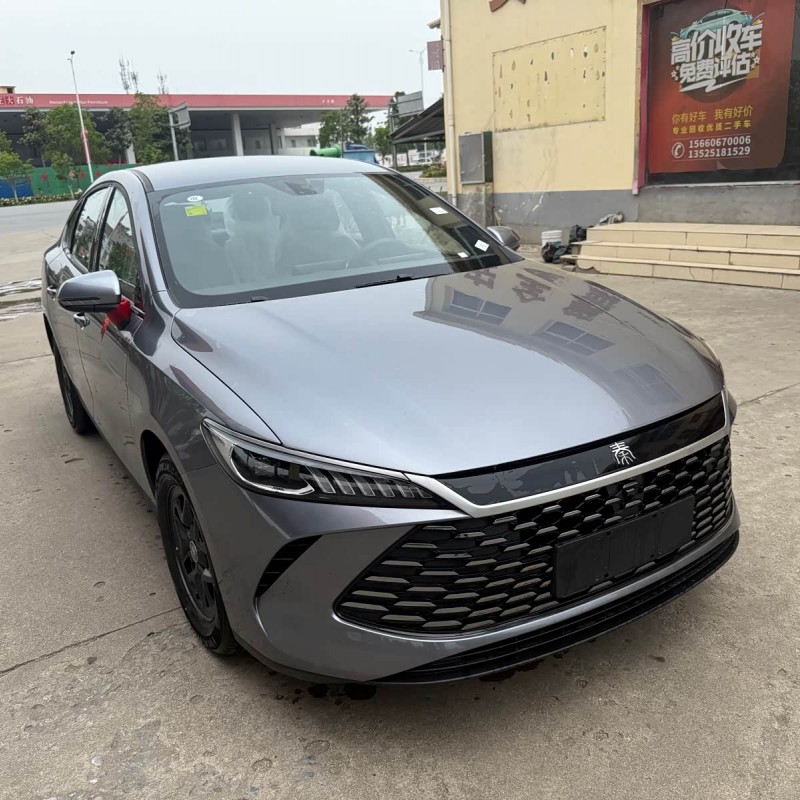 Qin PLUS 2025 DM-i Intelligent Driving Edition 55KM Leading Edition Qin PLUS 2025 DM-i Intelligent Driving Edition 55KM Leading Edition