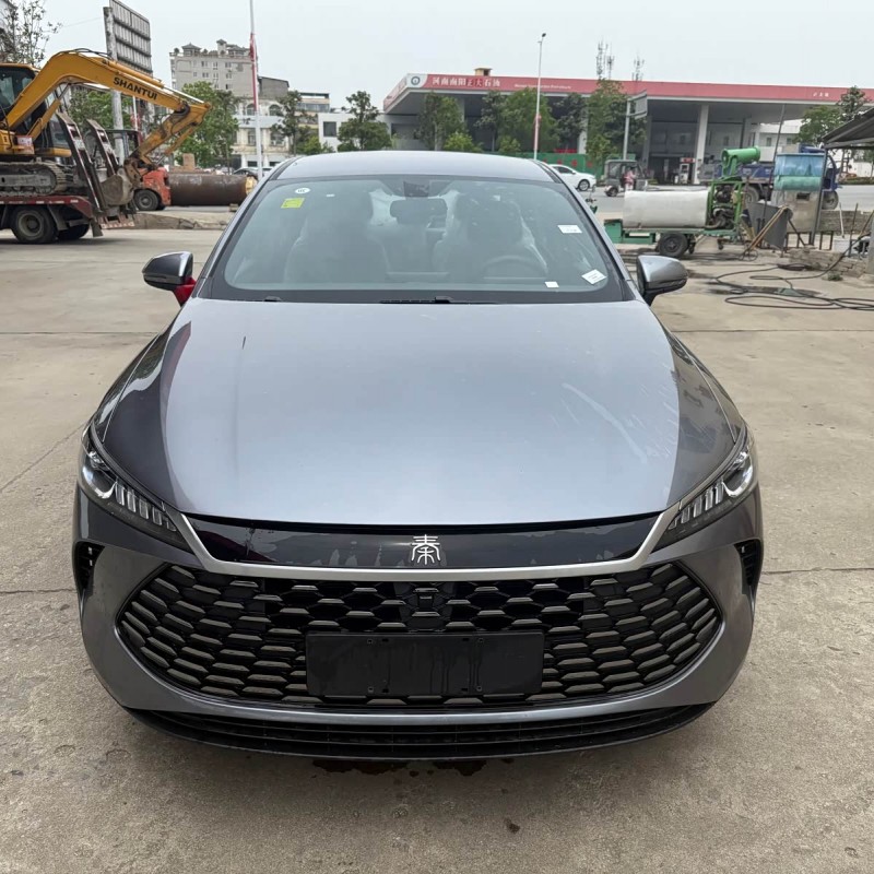 Qin PLUS 2025 DM-i Intelligent Driving Edition 55KM Leading Edition Qin PLUS 2025 DM-i Intelligent Driving Edition 55KM Leading Edition