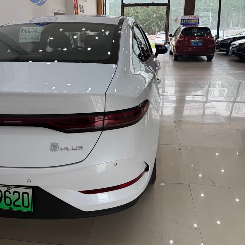 Qin PLUS 2025 DM-i Intelligent Driving Edition 55KM Leading Edition Qin PLUS 2025 DM-i Intelligent Driving Edition 55KM Leading Edition