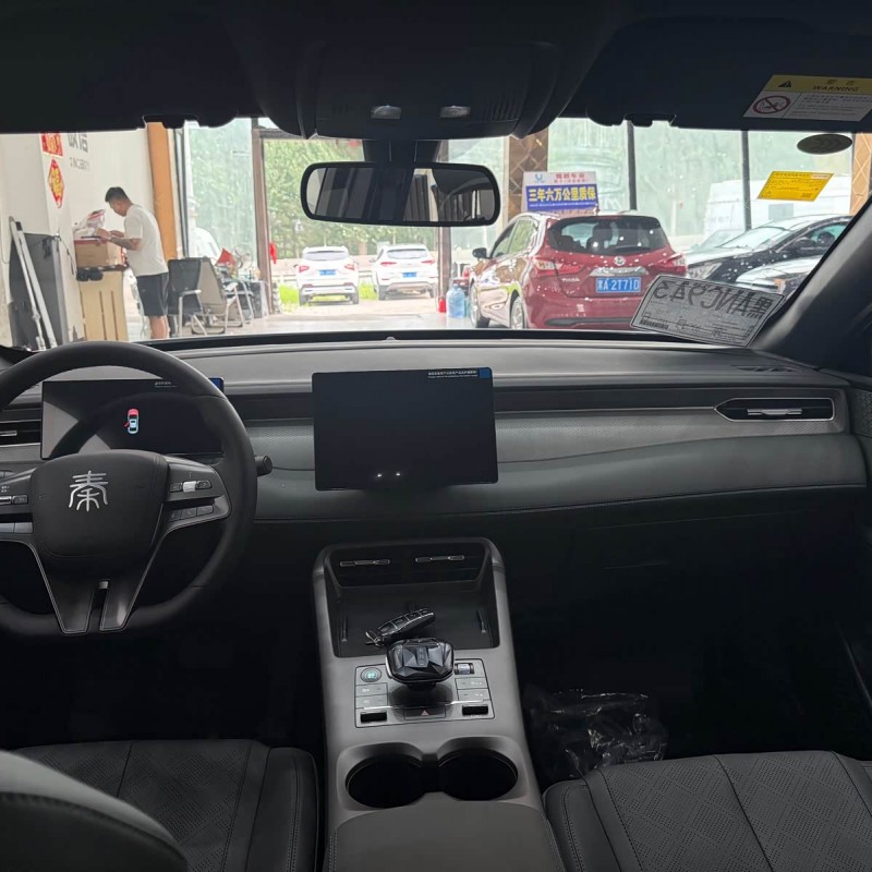 Qin PLUS 2025 DM-i Intelligent Driving Edition 55KM Leading Edition Qin PLUS 2025 DM-i Intelligent Driving Edition 55KM Leading Edition