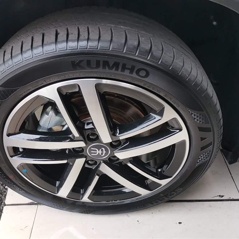 Song L DM-i 2024 model 112km surpassing model Song L DM-i 2024 model 112km surpassing model
