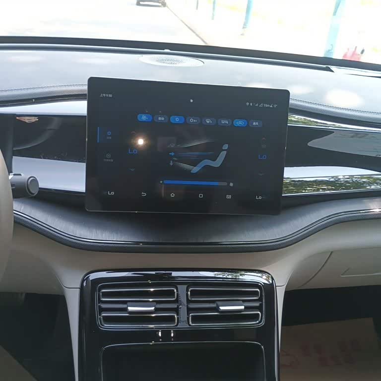 Qin PLUS 2024 Honor Edition DM-i 55KM Leading Edition Qin PLUS 2024 Honor Edition DM-i 55KM Leading Edition