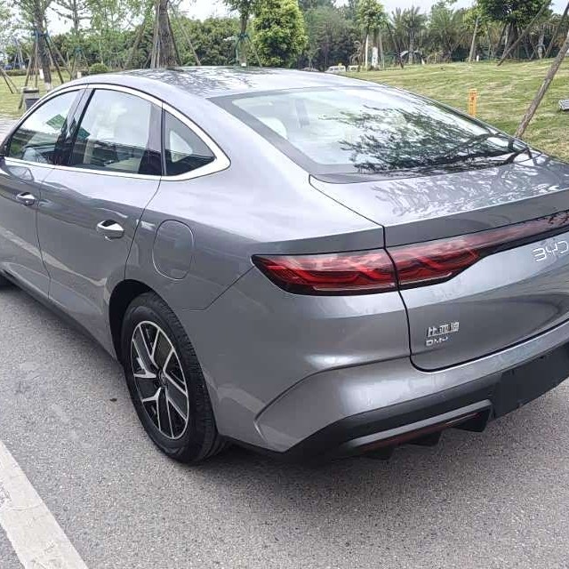 Qin L 2024 DM-i 120KM Beyond Edition Qin L 2024 DM-i 120KM Beyond Edition
