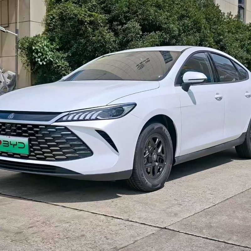 Qin PLUS 2025 DM-i Intelligent Driving Edition 55KM Leading Edition Qin PLUS 2025 DM-i Intelligent Driving Edition 55KM Leading Edition