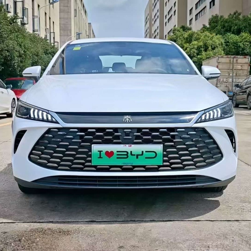Qin PLUS 2025 DM-i Intelligent Driving Edition 55KM Leading Edition Qin PLUS 2025 DM-i Intelligent Driving Edition 55KM Leading Edition