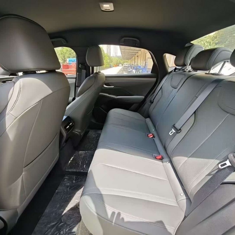 Qin PLUS 2025 DM-i Intelligent Driving Edition 55KM Leading Edition Qin PLUS 2025 DM-i Intelligent Driving Edition 55KM Leading Edition