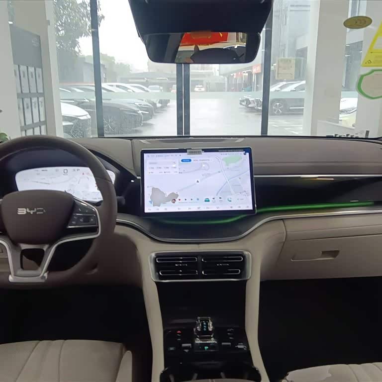 Song PLUS New Energy 2025 DM-i 112KM Premium Edition Song PLUS New Energy 2025 DM-i 112KM Premium Edition