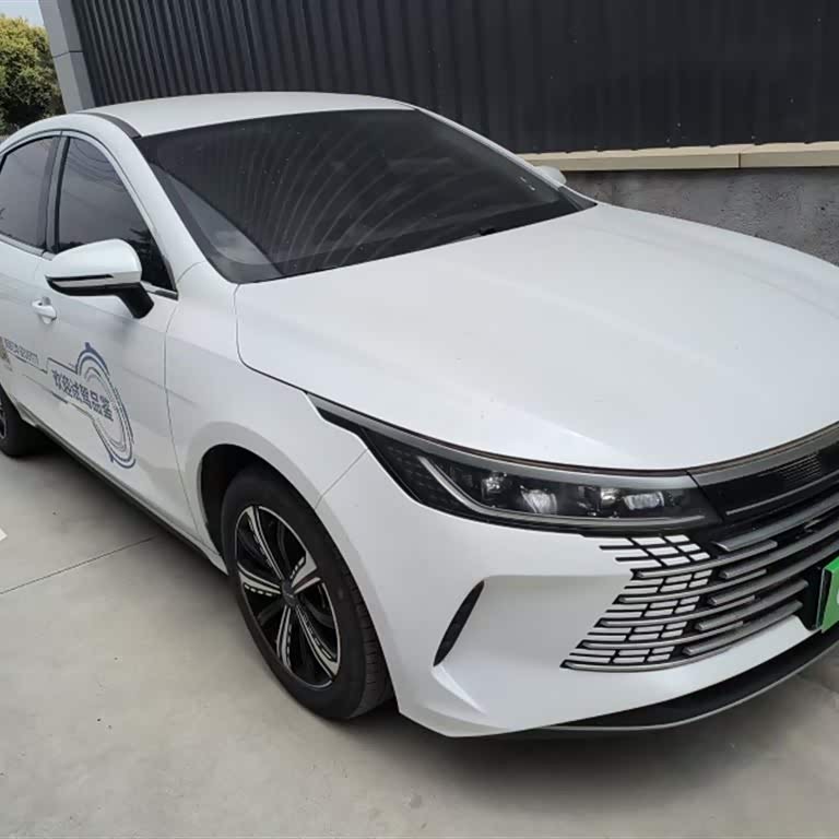 Destroyer 05 2023 Champion Edition DM-i 120KM Premium Destroyer 05 2023 Champion Edition DM-i 120KM Premium