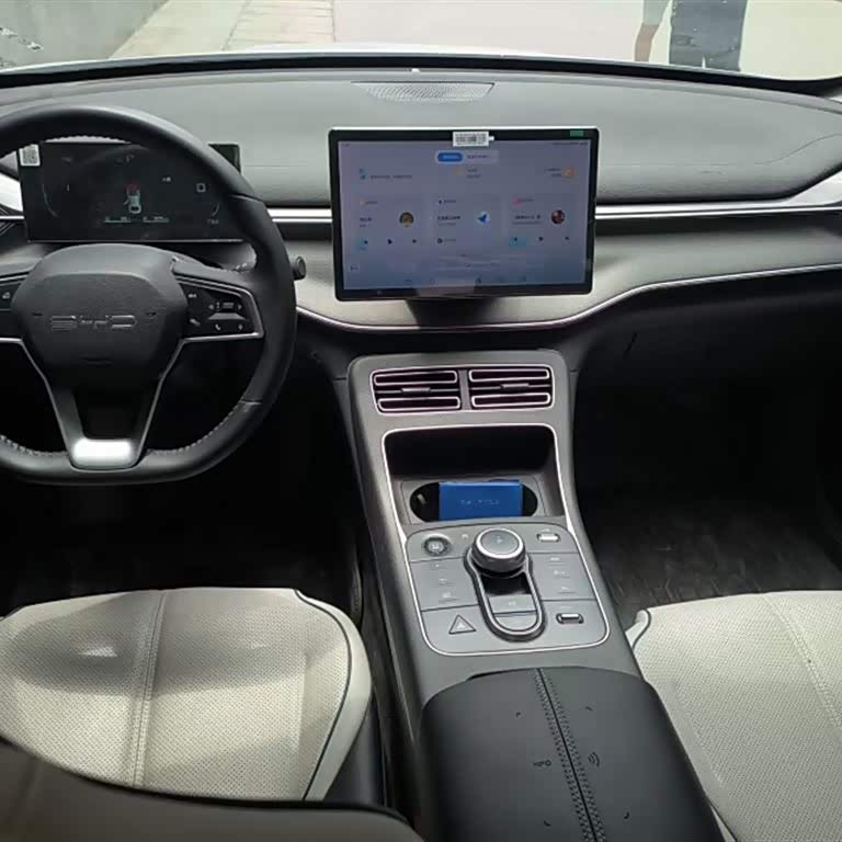 Destroyer 05 2023 Champion Edition DM-i 120KM Premium Destroyer 05 2023 Champion Edition DM-i 120KM Premium