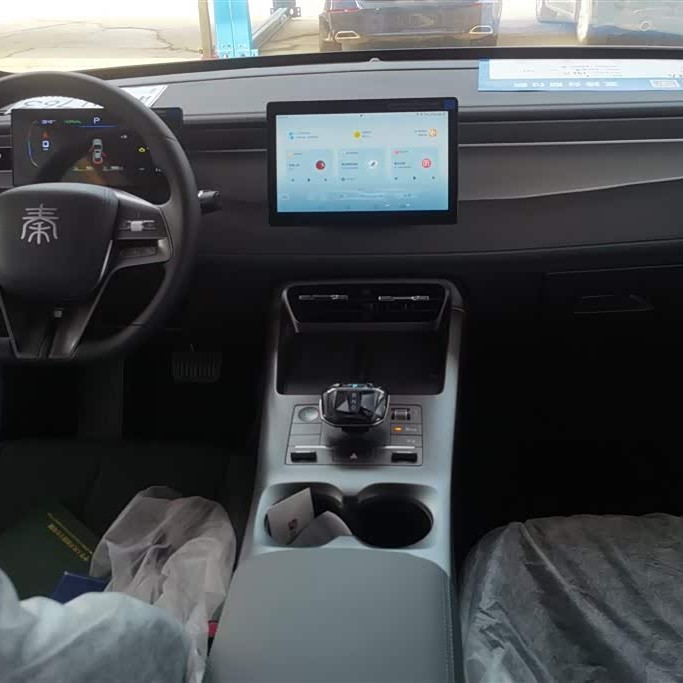 Qin PLUS 2025 DM-i Intelligent Driving Edition 55KM Leading Edition Qin PLUS 2025 DM-i Intelligent Driving Edition 55KM Leading Edition