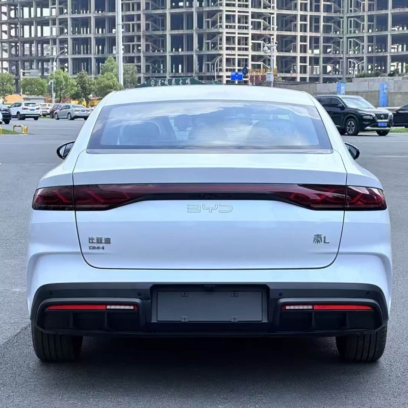 Qin L 2024 DM-i 80KM Leading Edition Qin L 2024 DM-i 80KM Leading Edition