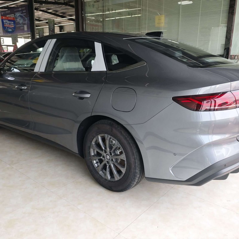 Qin L 2025 DM-i Intelligent Driving Edition 80KM Leading Edition Qin L 2025 DM-i Intelligent Driving Edition 80KM Leading Edition