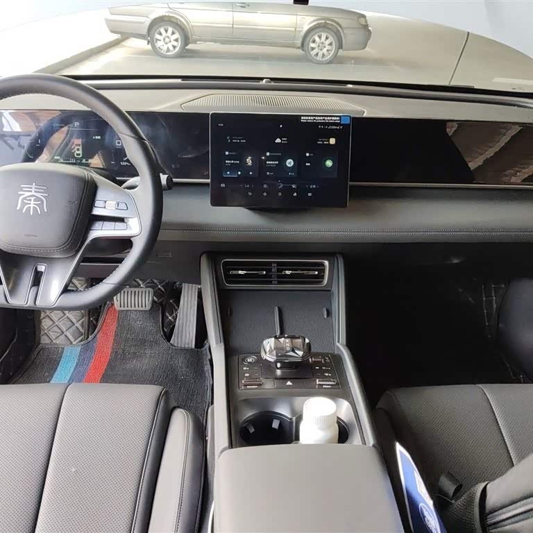 Qin L 2024 DM-i 80KM Leading Edition Qin L 2024 DM-i 80KM Leading Edition