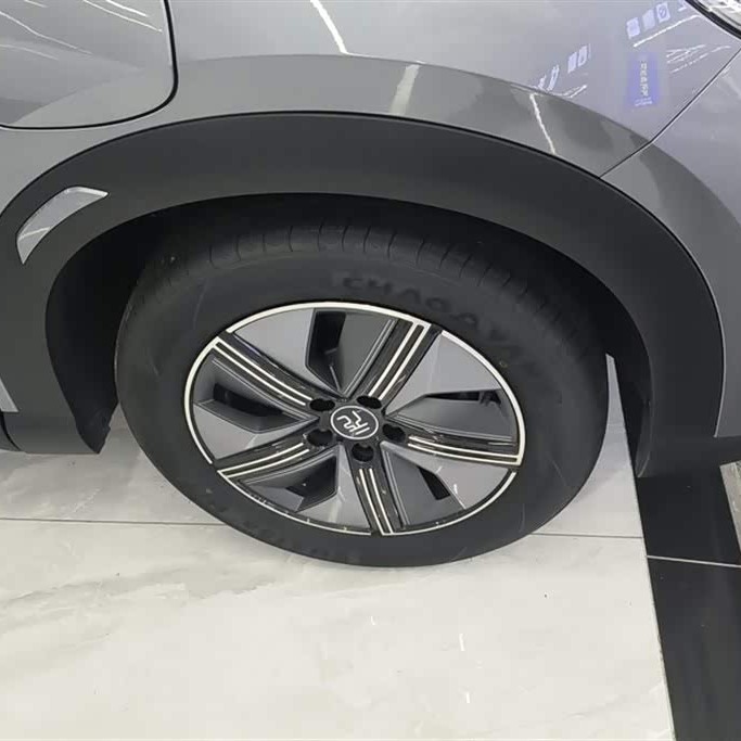 Yuan UP 2024 model 401KM transcendence model Yuan UP 2024 model 401KM transcendence model