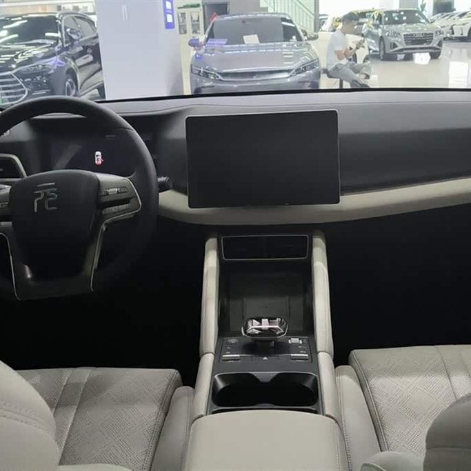 Yuan UP 2024 model 401KM transcendence model Yuan UP 2024 model 401KM transcendence model