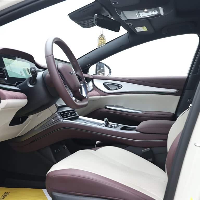 Seal 07 DM-i 2025 DM-i 1.5L 125km Premium Edition Seal 07 DM-i 2025 DM-i 1.5L 125km Premium Edition