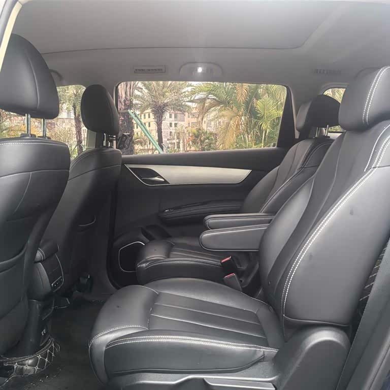 Song MAX 2021 Upgraded Version 1.5T Automatic Flagship Model 6 Seaters Song MAX 2021 Upgraded Version 1.5T Automatic Flagship Model 6 Seaters