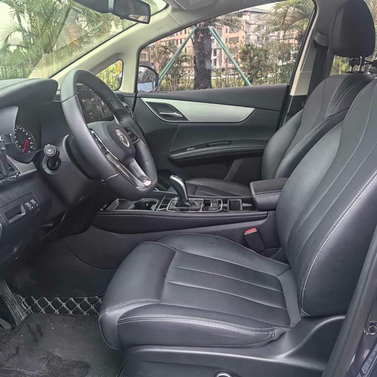 Song MAX 2021 Upgraded Version 1.5T Automatic Flagship Model 6 Seaters Song MAX 2021 Upgraded Version 1.5T Automatic Flagship Model 6 Seaters