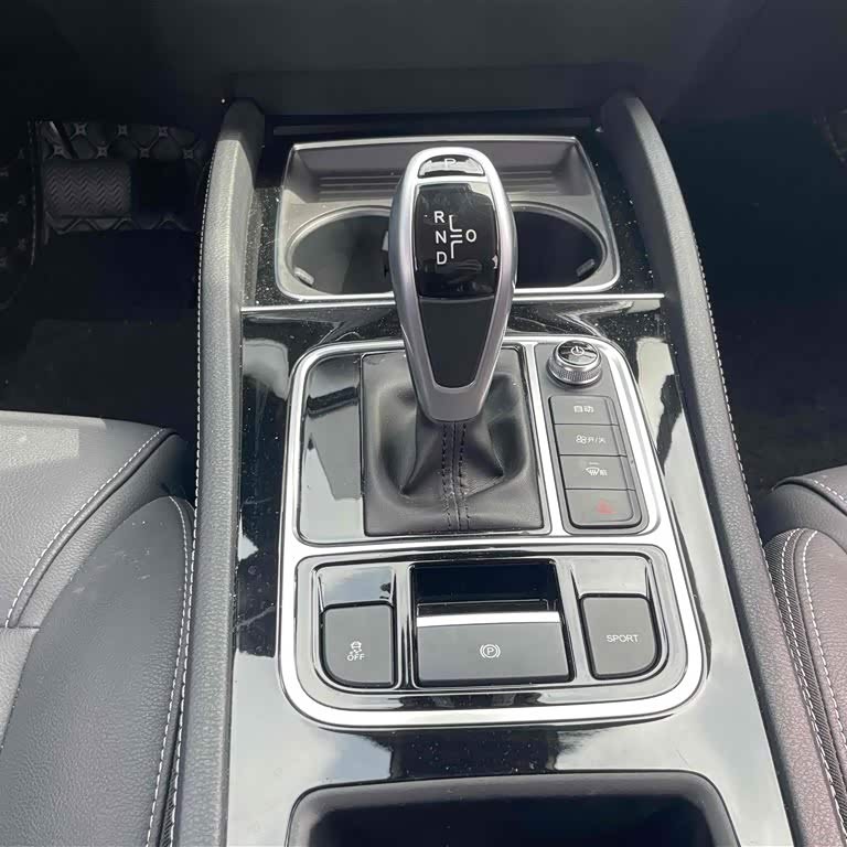 Song MAX 2021 Upgraded Version 1.5T Automatic Flagship Model 6 Seaters Song MAX 2021 Upgraded Version 1.5T Automatic Flagship Model 6 Seaters