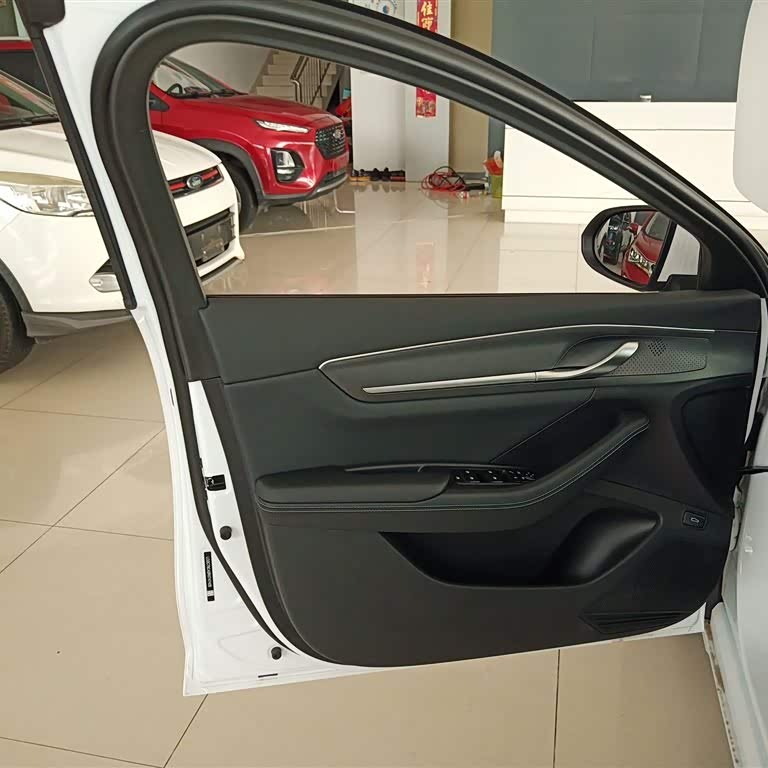 Destroyer 05 2024 Glory Edition DM-i 55KM Luxury Model Destroyer 05 2024 Glory Edition DM-i 55KM Luxury Model