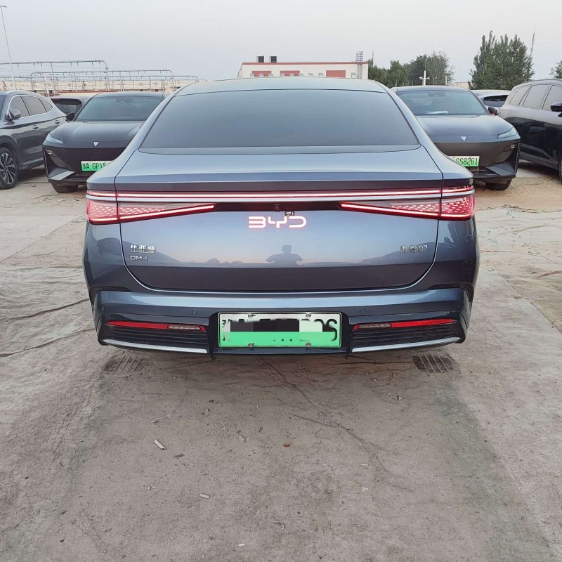 Seal 07 DM-i 2025 DM-i 1.5L 125km Luxury Edition Seal 07 DM-i 2025 DM-i 1.5L 125km Luxury Edition