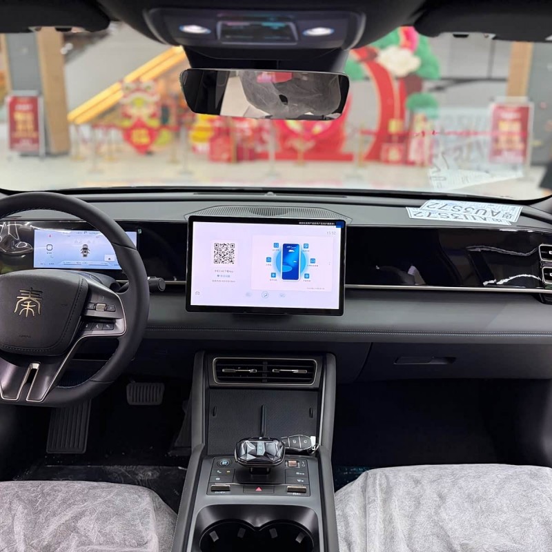 Qin L 2024 DM-i 120KM Beyond Edition Qin L 2024 DM-i 120KM Beyond Edition