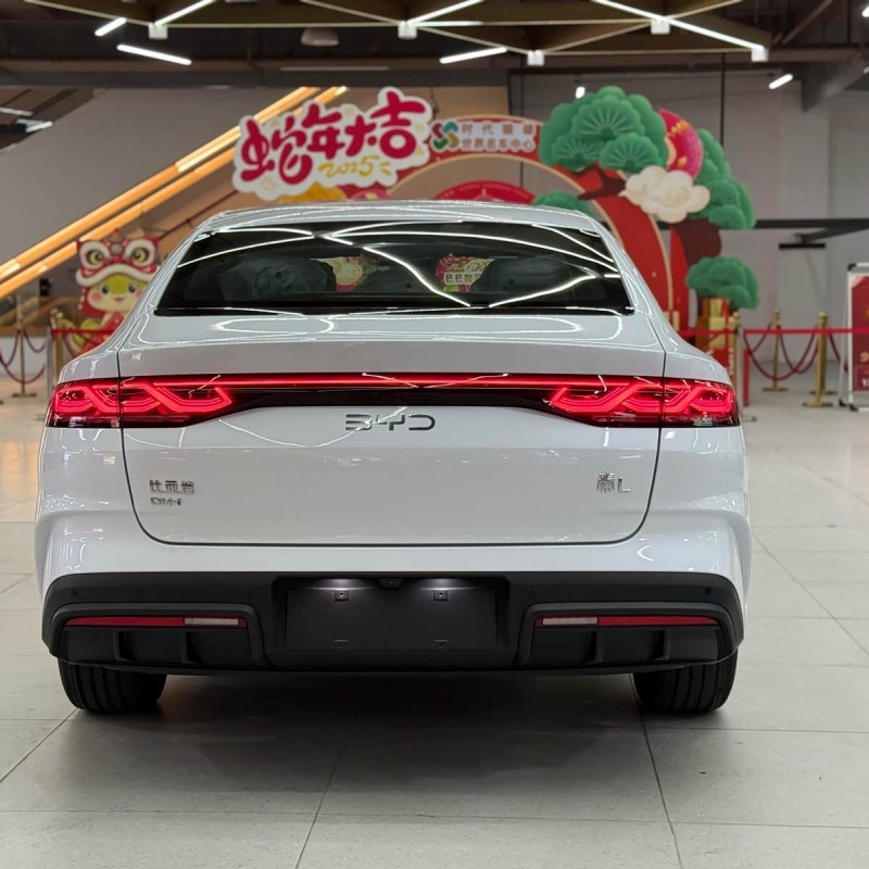 Qin L 2024 DM-i 120KM Beyond Edition Qin L 2024 DM-i 120KM Beyond Edition