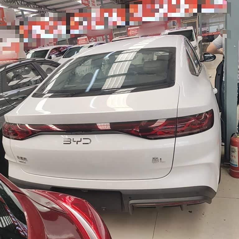 Qin L 2024 DM-i 80KM Beyond Edition Qin L 2024 DM-i 80KM Beyond Edition