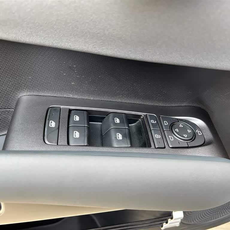 Yuan PLUS 2025 Smart Driving Edition 510KM Leading Edition Yuan PLUS 2025 Smart Driving Edition 510KM Leading Edition