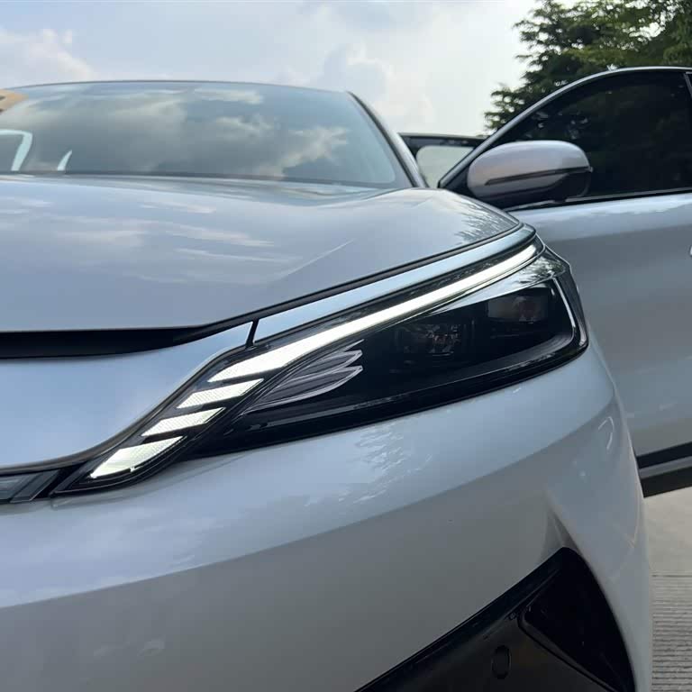 Yuan PLUS 2025 Smart Driving Edition 510KM Leading Edition Yuan PLUS 2025 Smart Driving Edition 510KM Leading Edition