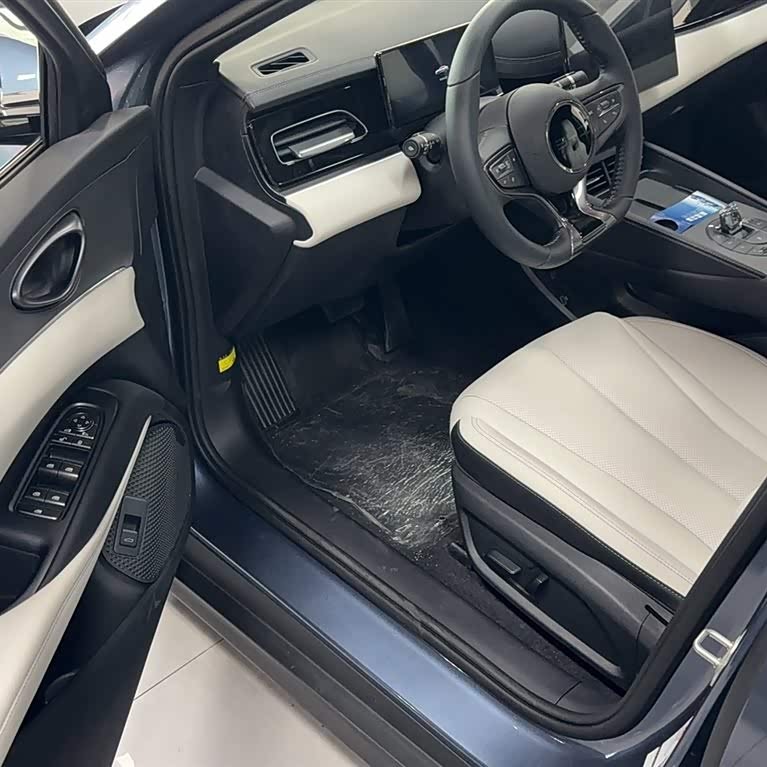 Haibao 06 New Energy 2024 DM-i 80KM Premium Edition Haibao 06 New Energy 2024 DM-i 80KM Premium Edition