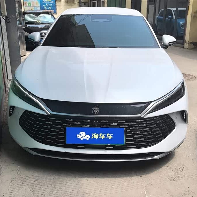 Qin L 2025 DM-i Intelligent Driving Edition 80KM Leading Edition Qin L 2025 DM-i Intelligent Driving Edition 80KM Leading Edition