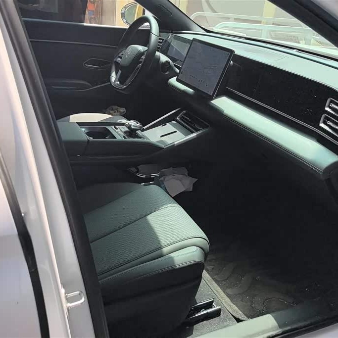 Qin L 2025 DM-i Intelligent Driving Edition 80KM Leading Edition Qin L 2025 DM-i Intelligent Driving Edition 80KM Leading Edition
