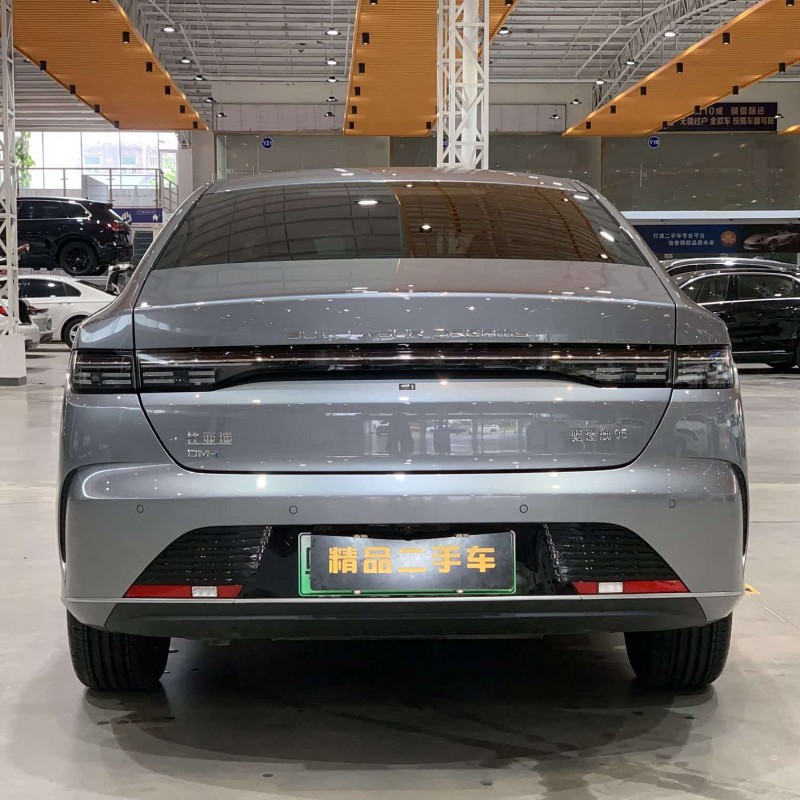 Destroyer 05 2023 Champion Edition DM-i 120KM Premium Destroyer 05 2023 Champion Edition DM-i 120KM Premium