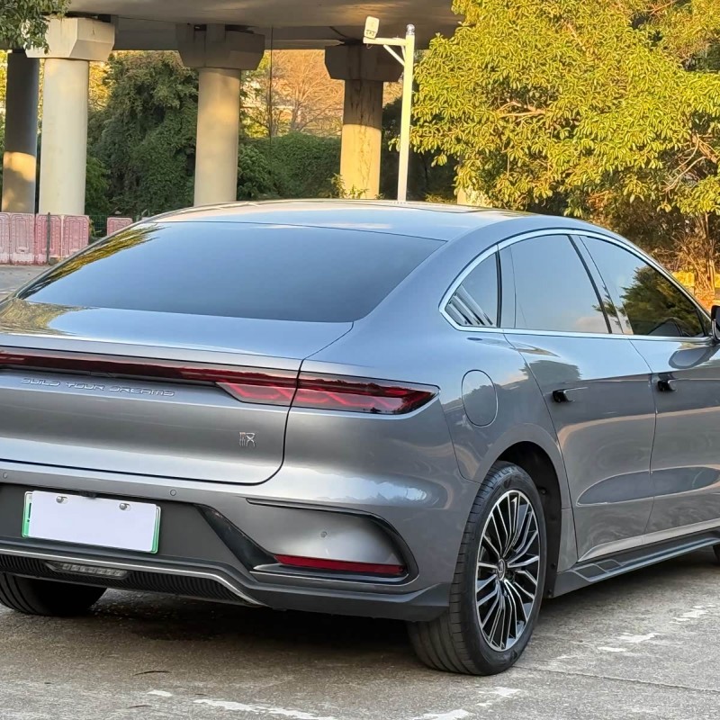 Han 2023 DM-i Champion Edition 121KM Premium Edition Han 2023 DM-i Champion Edition 121KM Premium Edition