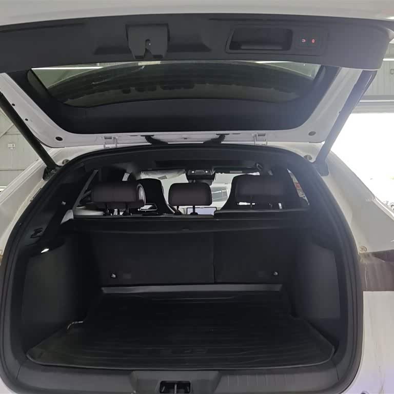 Song PLUS New Energy 2025 DM-i 112KM Premium Edition Song PLUS New Energy 2025 DM-i 112KM Premium Edition