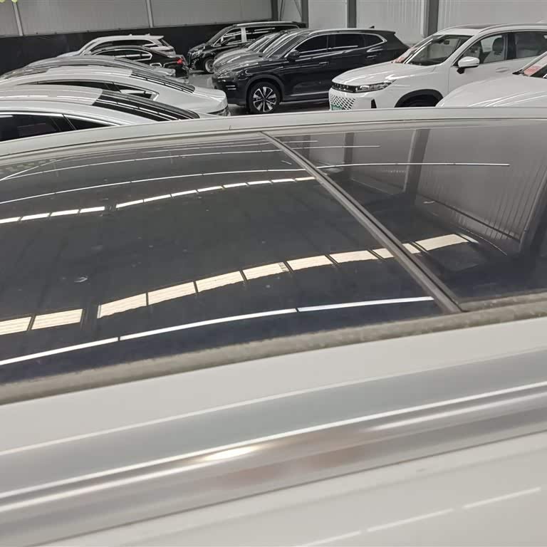Song PLUS New Energy 2025 DM-i 112KM Premium Edition Song PLUS New Energy 2025 DM-i 112KM Premium Edition