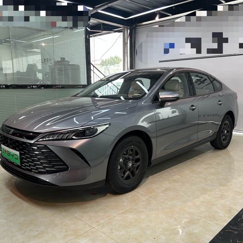 Qin PLUS 2025 DM-i Intelligent Driving Edition 55KM Leading Edition Qin PLUS 2025 DM-i Intelligent Driving Edition 55KM Leading Edition
