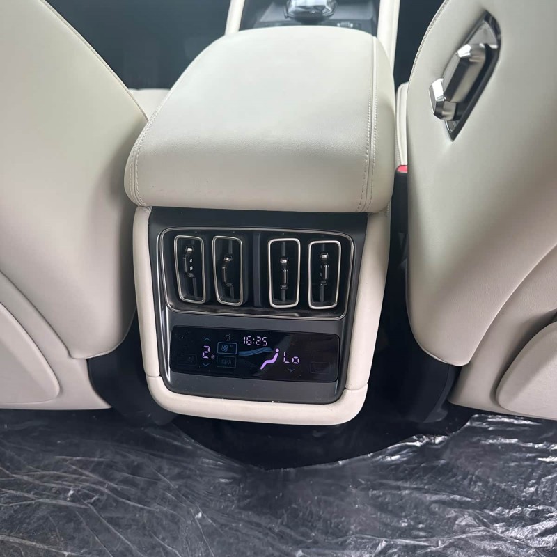 Song L EV 2024 model 662km Excellence Edition Song L EV 2024 model 662km Excellence Edition