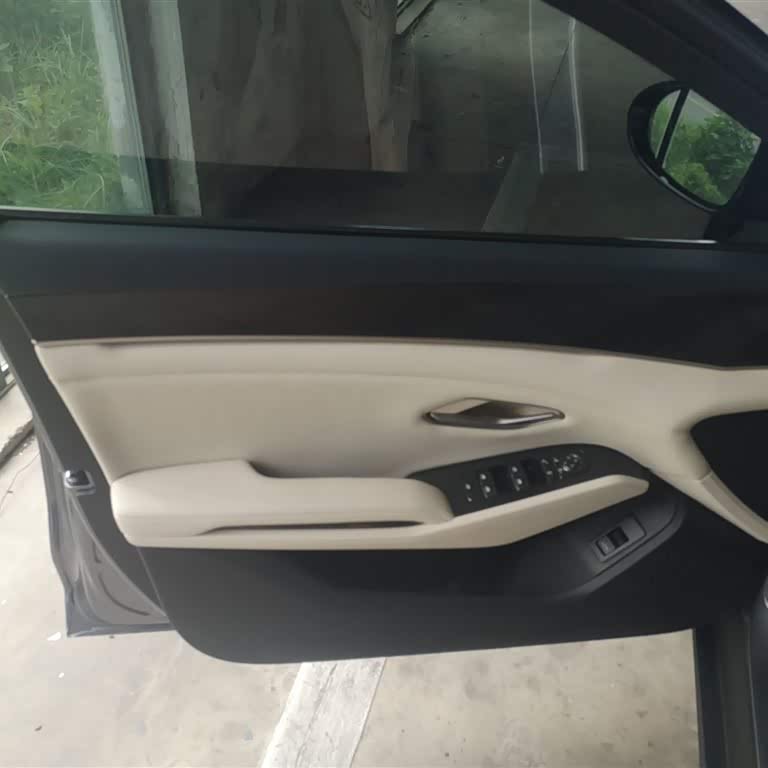Qin L 2024 DM-i 80KM Leading Edition Qin L 2024 DM-i 80KM Leading Edition