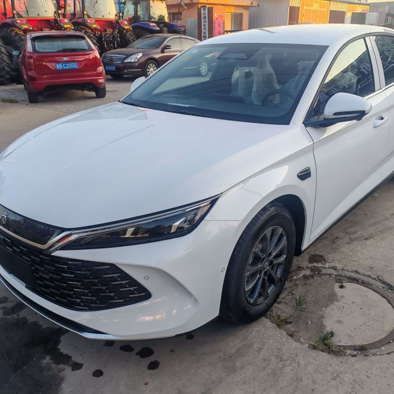 Qin L 2025 DM-i Intelligent Driving Edition 80KM Leading Edition Qin L 2025 DM-i Intelligent Driving Edition 80KM Leading Edition