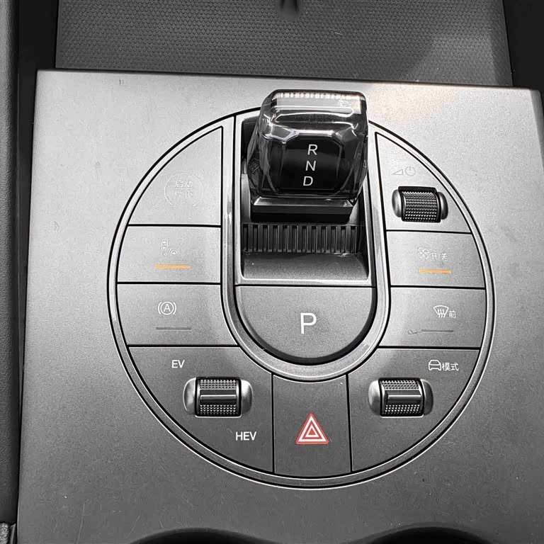 Haibao 06 New Energy 2024 DM-i 120KM Premium Edition Haibao 06 New Energy 2024 DM-i 120KM Premium Edition