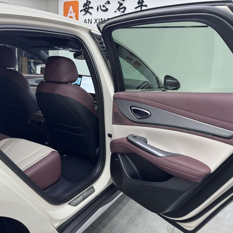 Seal 07 DM-i 2025 DM-i 1.5L 125km Premium Edition Seal 07 DM-i 2025 DM-i 1.5L 125km Premium Edition