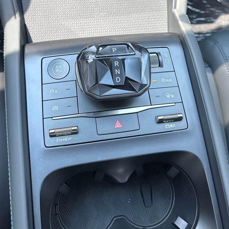 Qin L 2024 DM-i 120KM Leading Edition Qin L 2024 DM-i 120KM Leading Edition
