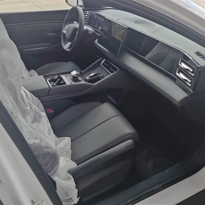 Qin L 2024 DM-i 120KM Leading Edition Qin L 2024 DM-i 120KM Leading Edition