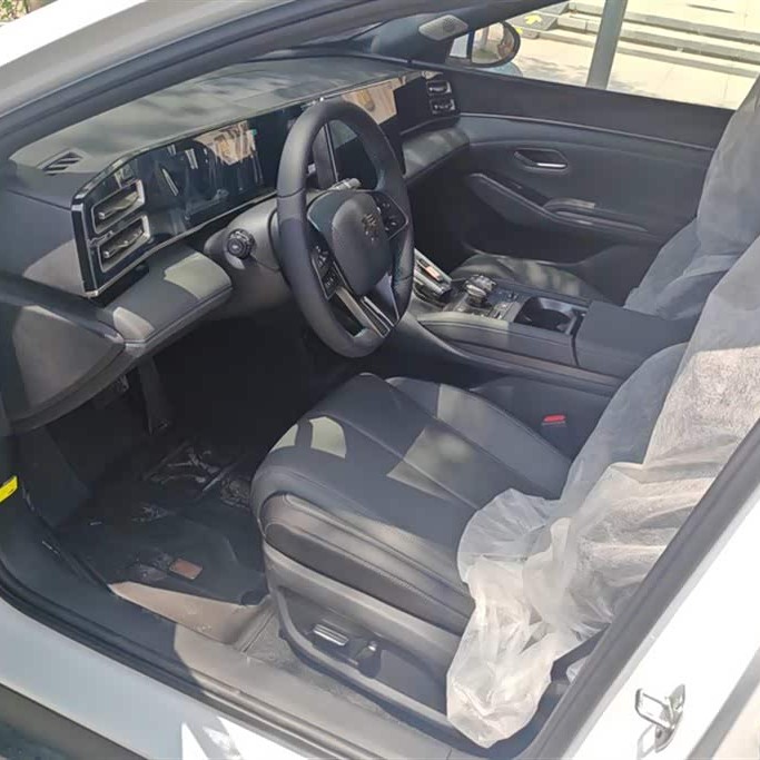 Qin L 2024 DM-i 120KM Leading Edition Qin L 2024 DM-i 120KM Leading Edition