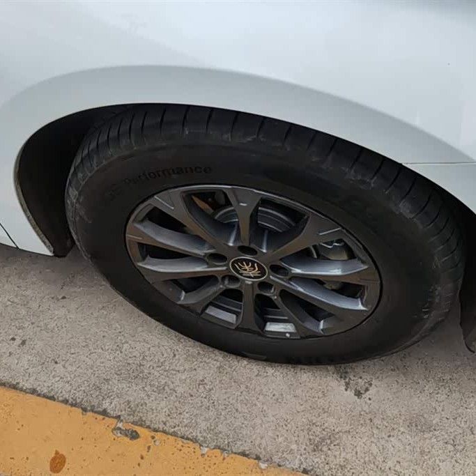 Qin L 2024 DM-i 80KM Leading Edition Qin L 2024 DM-i 80KM Leading Edition