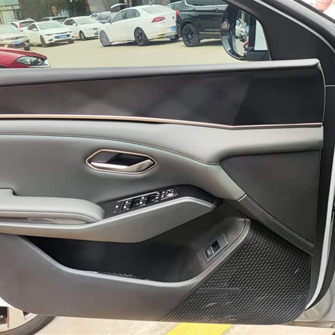 Qin L 2024 DM-i 80KM Leading Edition Qin L 2024 DM-i 80KM Leading Edition