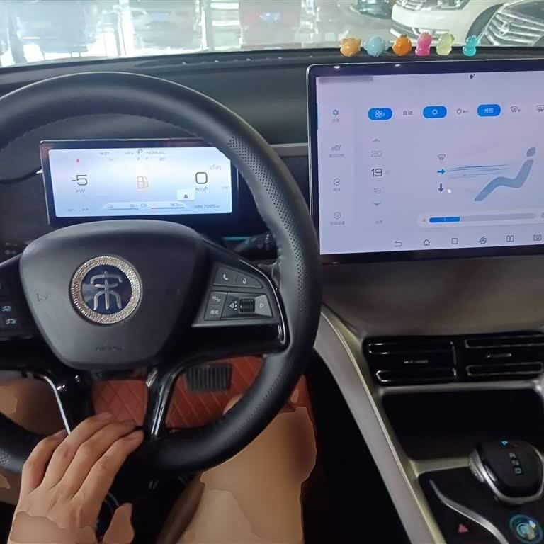 Song Pro New Energy 2024 Honor Edition DM-i 110KM Excellence Edition Song Pro New Energy 2024 Honor Edition DM-i 110KM Excellence Edition